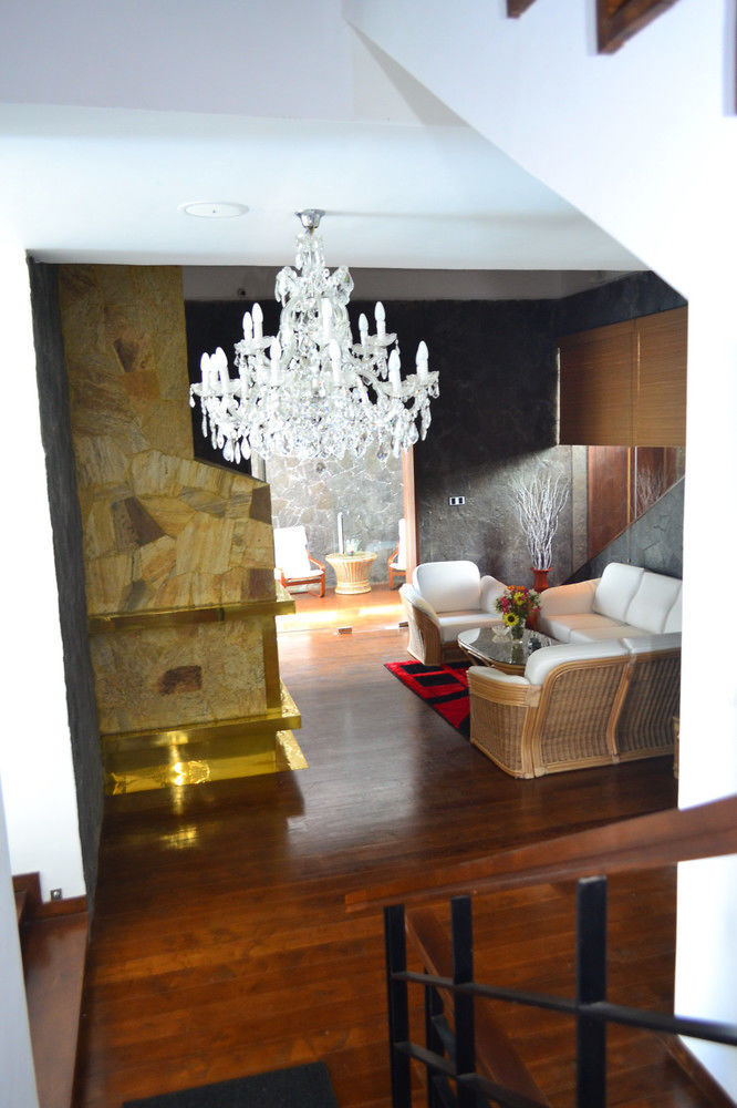 Serenus Boutique Villa Nuwara Eliya