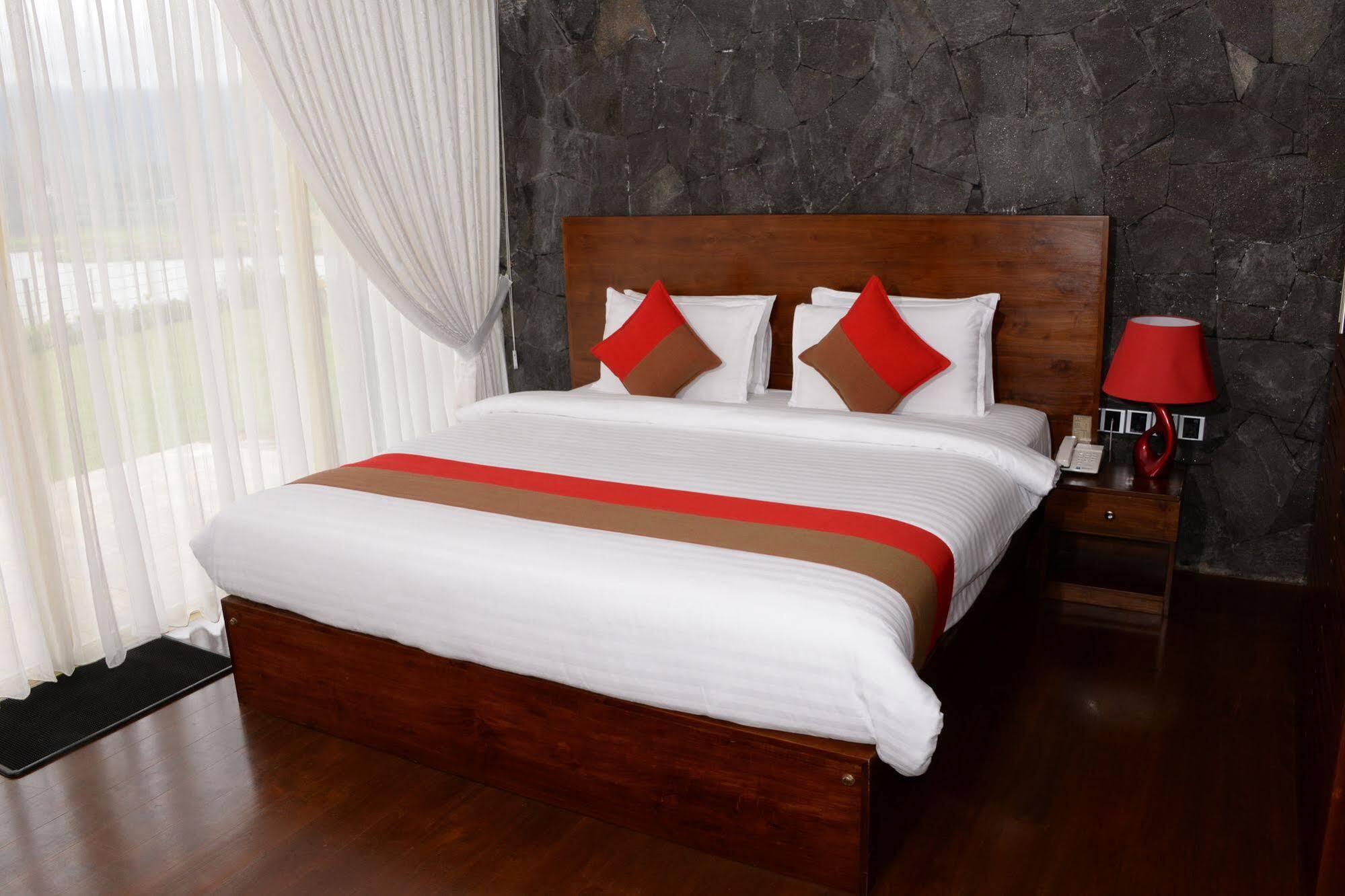 Serenus Boutique * Nuwara Eliya
